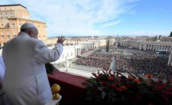 el Papa pidió “silenciar las armas”
