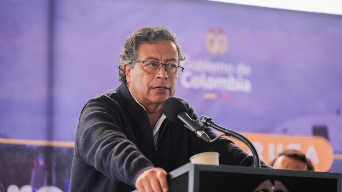 presidente Petro responde a amenaza de Trump sobre el canal