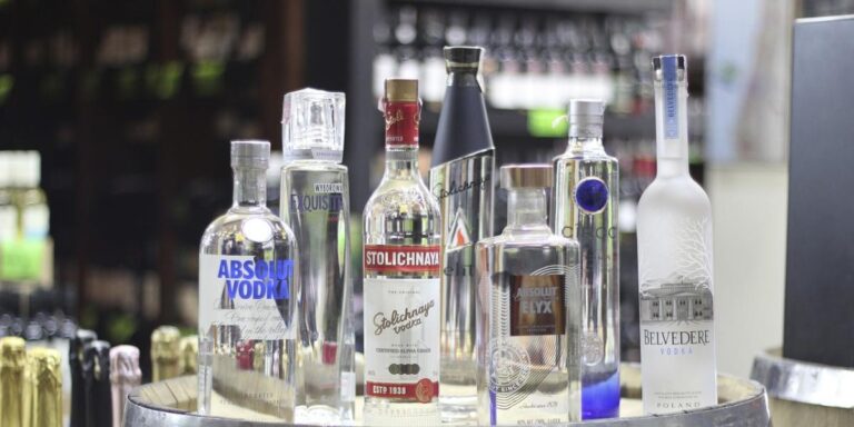 la icónica marca de vodka que se declaró en quiebra