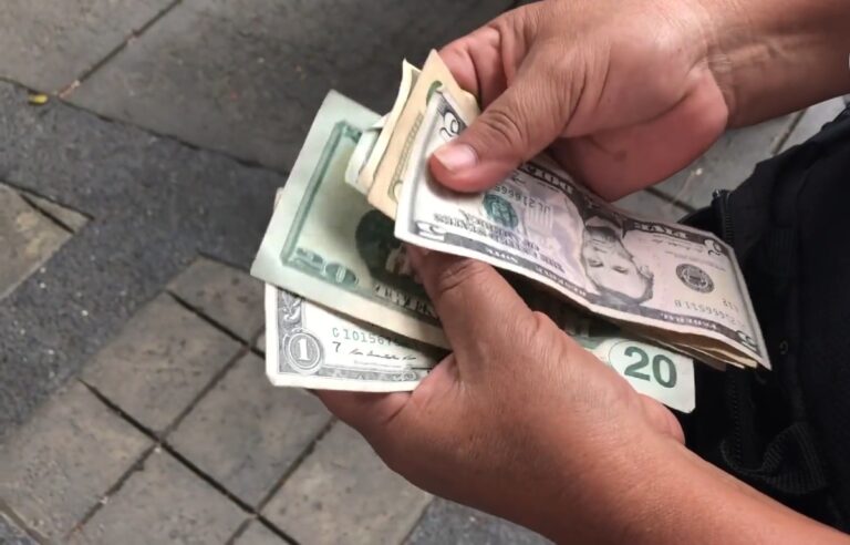Dólar oficial cerró así este jueves
