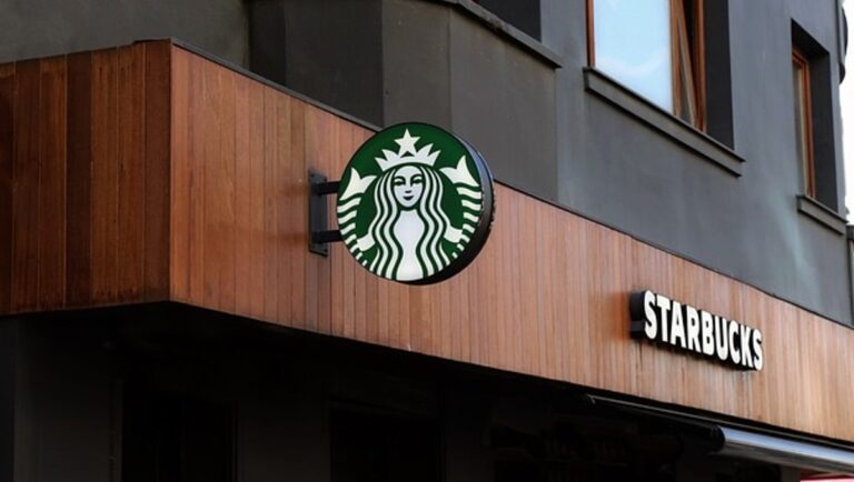 Trabajadores de Amazon y Starbucks en huelgas; Trump tendría que ver- Grupo Milenio