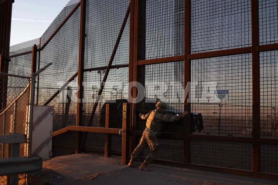 Cierra Trump frontera a solicitantes de asilo