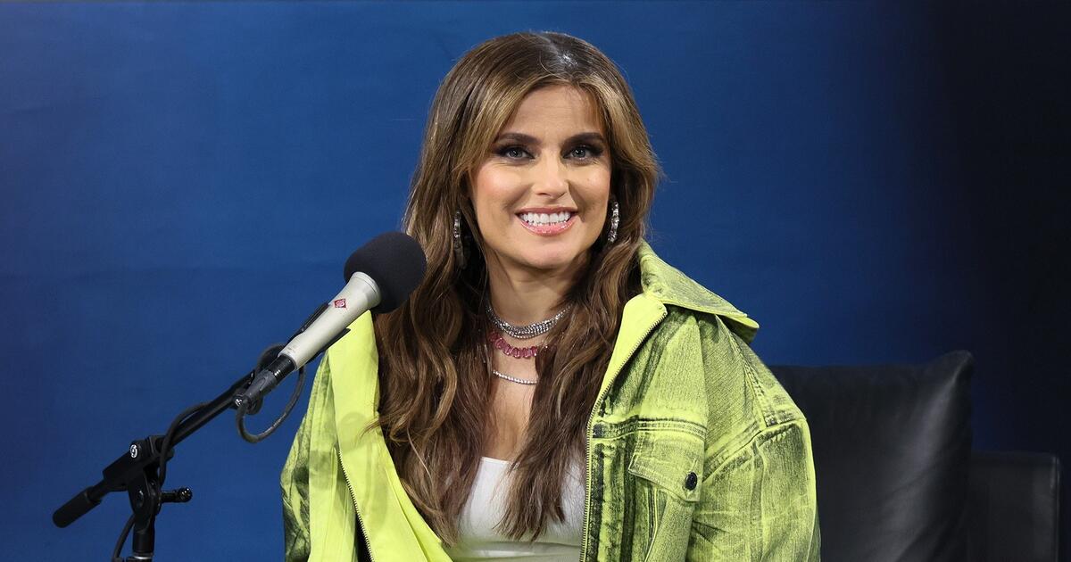 Nelly Furtado comparte foto en bikini con bello mensaje de autoaceptación Nelly Furtado comparte foto en bikini con bello mensaje de autoaceptación
