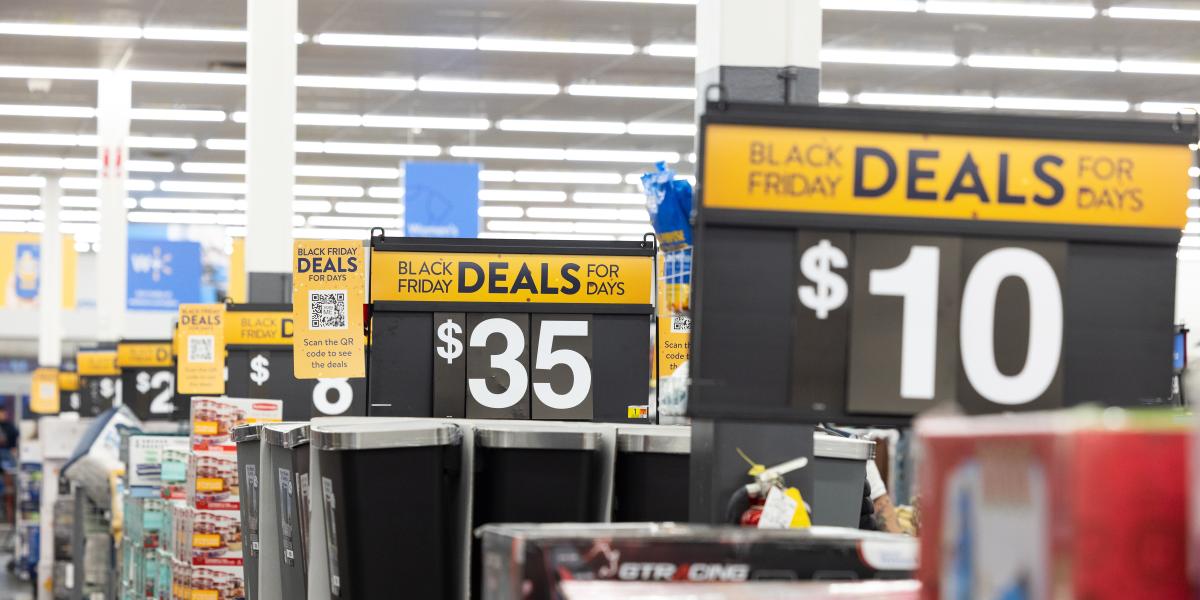 Walmart sufre fuertes críticas por el aumento del precio en un importante producto diario Walmart sufre fuertes críticas por el aumento del precio en un importante producto diario