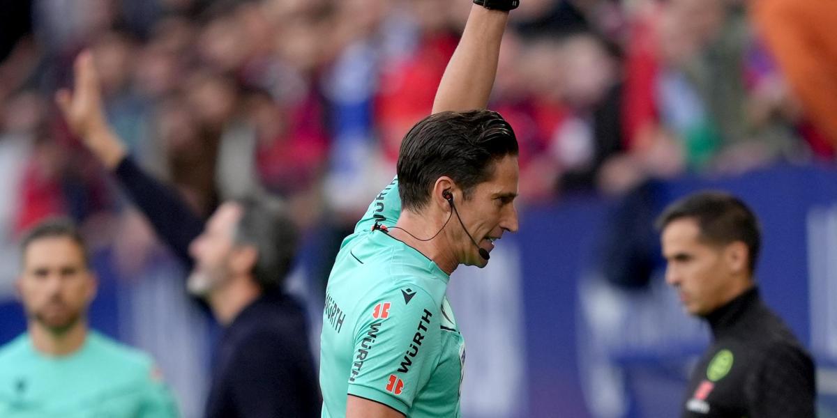 Munuera Montero confirmó los peores temores del Celta: ya estaba bajo sospecha Munuera Montero confirmó los peores temores del Celta: ya estaba bajo sospecha