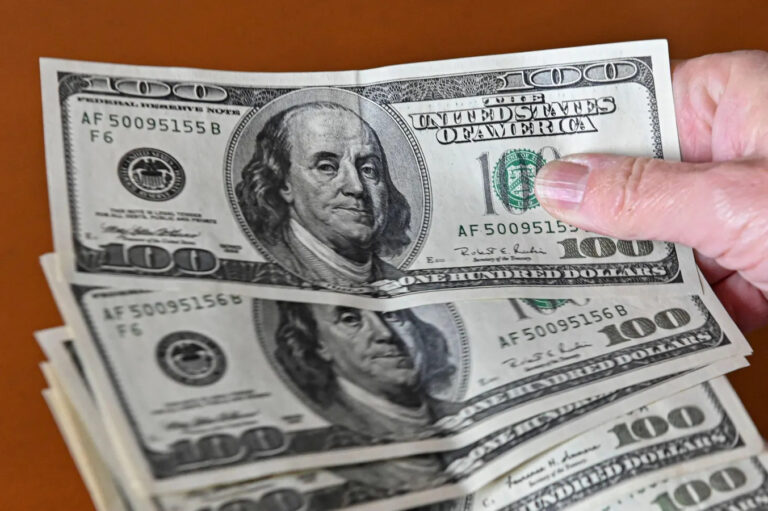 Precio del dólar hoy en RD 31 de diciembre: compra y venta
