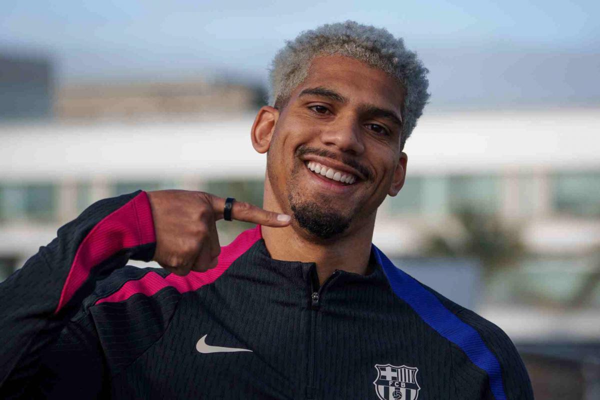 El Barça recela del presunto ‘sí’ de Ronald Araujo a la Juventus El Barça recela del presunto ‘sí’ de Ronald Araujo a la Juventus