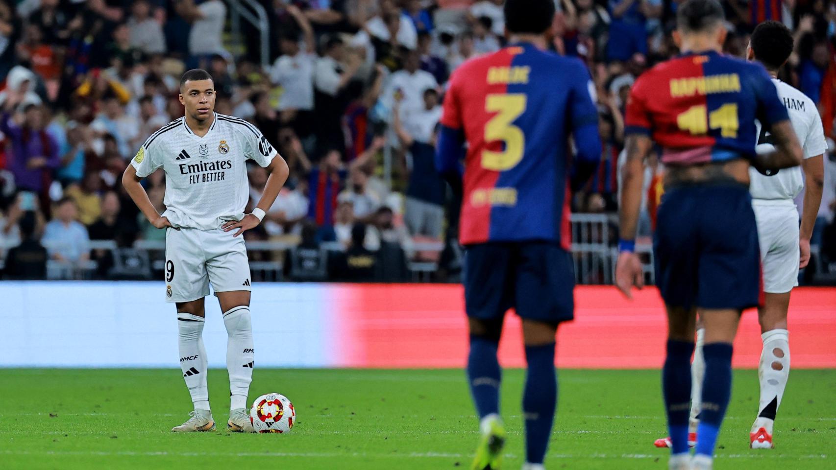 Flick tiene un plan y Ancelotti no reacciona Flick tiene un plan y Ancelotti no reacciona