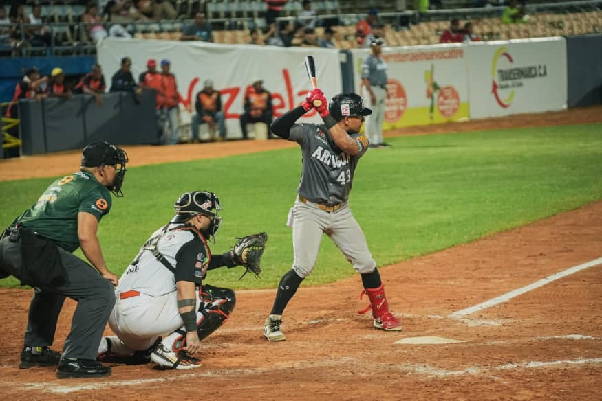ASÍ VA LA LVBP. Resultados del lunes, posiciones, pitchers y TV del martes