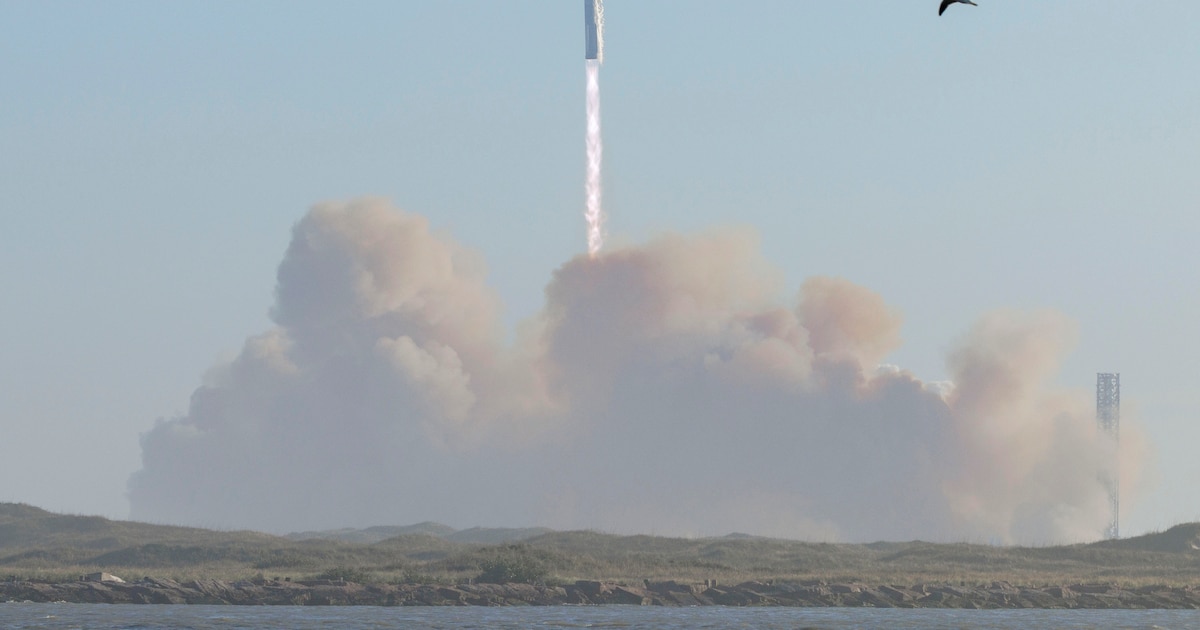 Las autoridades de EE.UU. quieren que SpaceX investigue la destrucción de la nave Starship