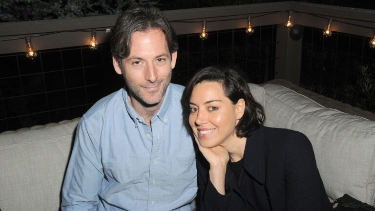 Fallece el director Jeff Baena, marido de la actriz Aubrey Plaza