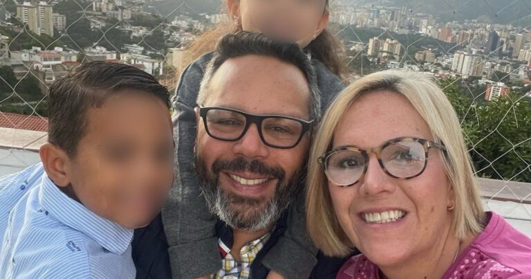 La hija de Edmundo González Urrutia reiteró el pedido de una “urgente liberación” de su esposo, secuestrado el 7 de enero