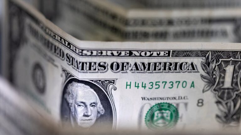 Precio del dólar en Colombia hoy, 10 de enero: tipo de cambio y valor en pesos colombianos