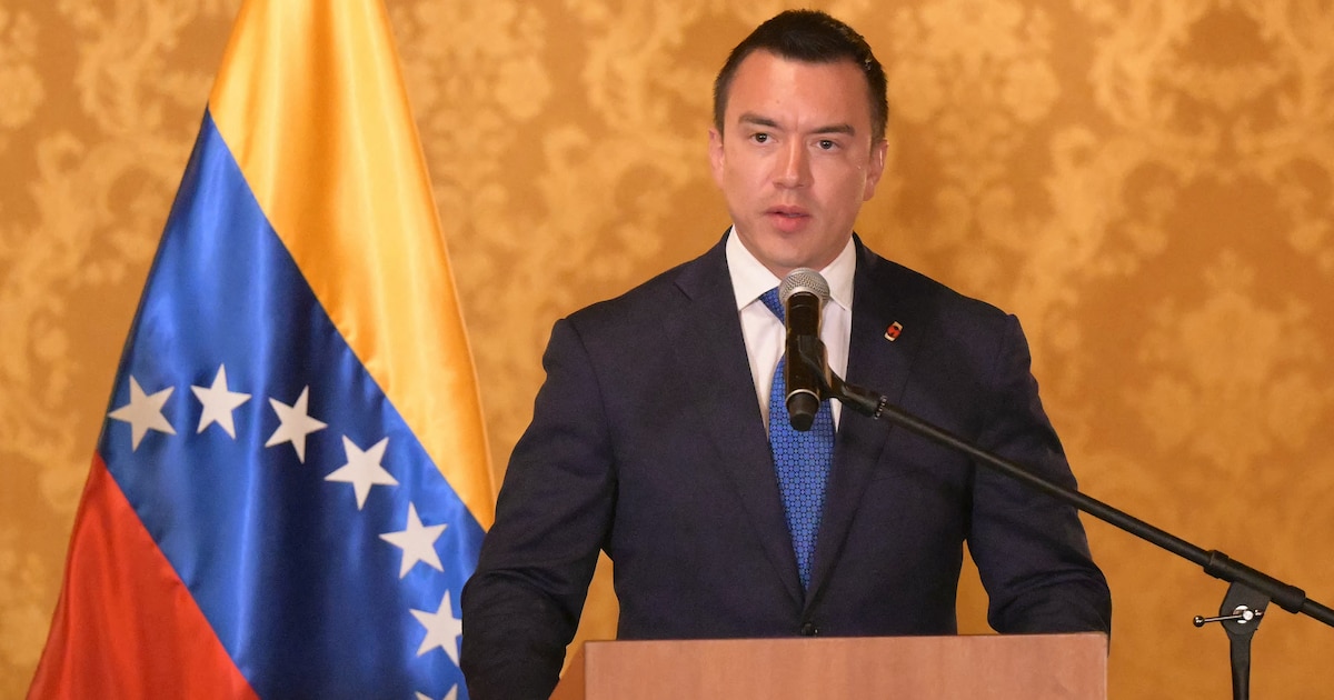 Ecuador ofrecerá su petróleo a socios de Venezuela para frenar el financiamiento a la dictadura de Nicolás Maduro Ecuador ofrecerá su petróleo a socios de Venezuela para frenar el financiamiento a la dictadura de Nicolás Maduro