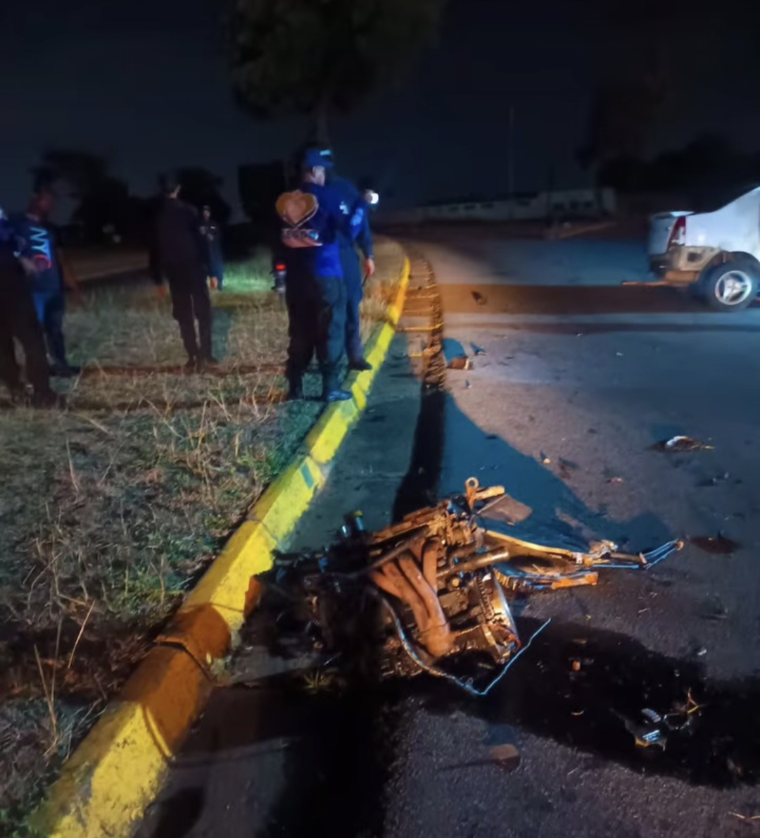 Choque contra objeto fijo dejó cuatro heridos en San Félix