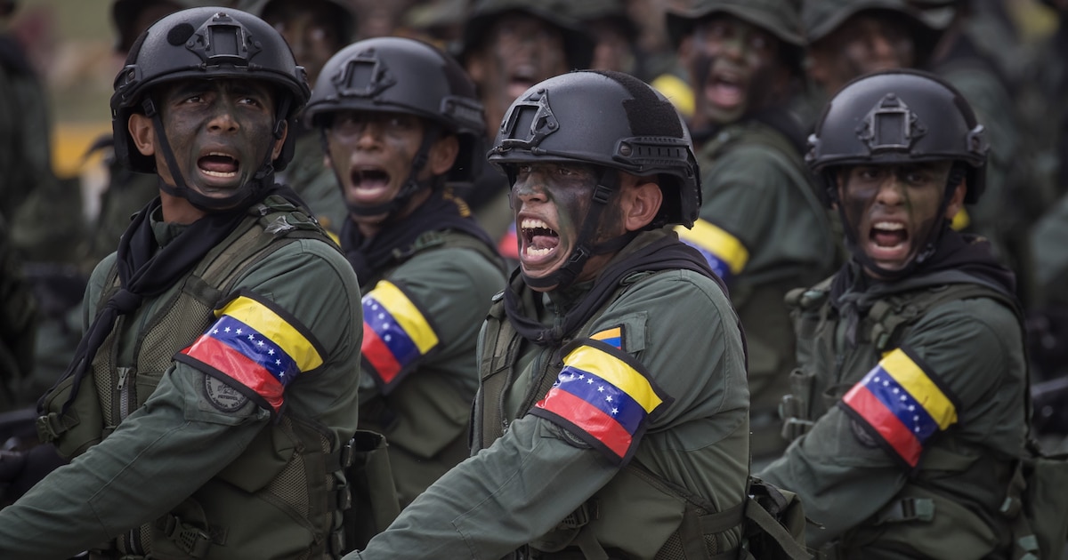 La dictadura chavista desplegará 1.200 efectivos militares para custodiar a Nicolás Maduro durante su ilegítima investidura presidencial La dictadura chavista desplegará 1.200 efectivos militares para custodiar a Nicolás Maduro durante su ilegítima investidura presidencial