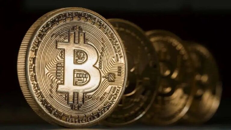 El Bitcoin volvió a los 100 mil dólares: cuáles son las expectativas para 2025