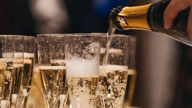 ¿No hay nada qué celebrar? Esto refleja la caída de ventas de champán