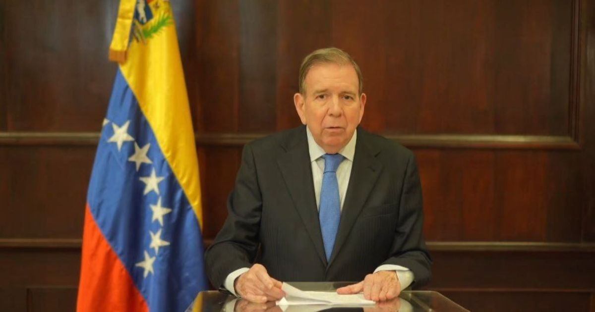 El trabajo no se detiene