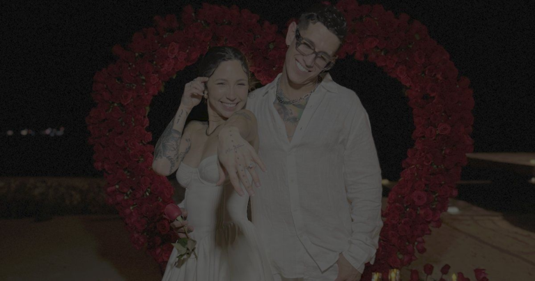 Cantante Lenny Tavárez y su novia Natasha Nazario se comprometen en Los Roques
