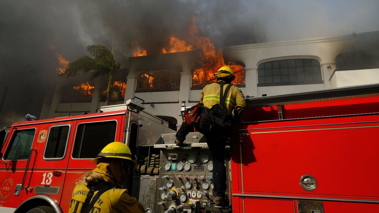 pocos bomberos y bocas de incendio sin agua pocos bomberos y bocas de incendio sin agua