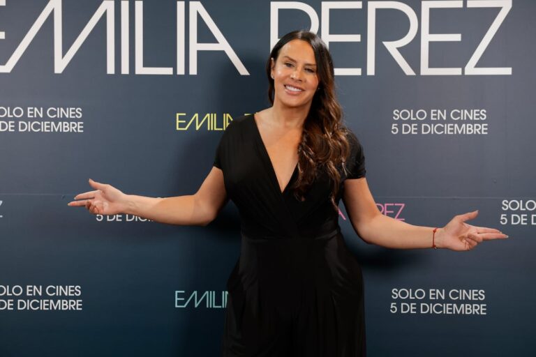 Detrás del caso de Karla Sofía Gascón: ¿cómo se gestiona una crisis de reputación? | Entretenimiento en Estados Unidos