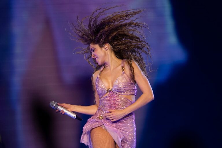 Las mujeres ya no lloran: Las palabras de Shakira en el inicio de su gira en Brasil: oda a la soltería y guiño al público cuando coreaban sobre su ex Piqué | Gente