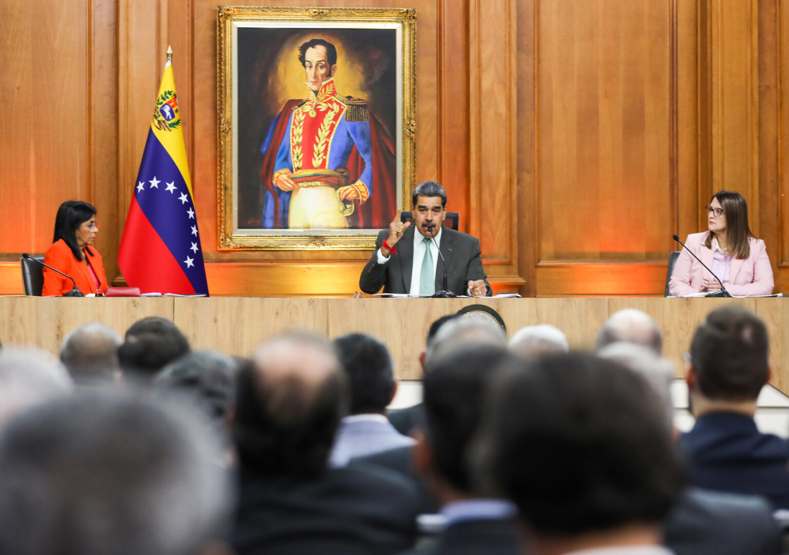 Jefe de Estado instruye al BCV para implementar estrategias que fortalezcan el mercado cambiario – Correo del Orinoco