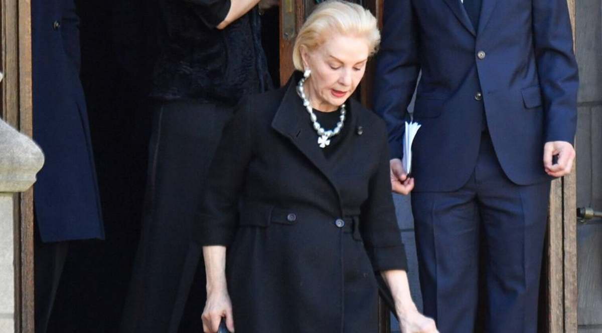 Carolina Herrera, la imagen de la desolación en el funeral de Reinaldo, el amor de su vida Carolina Herrera, la imagen de la desolación en el funeral de Reinaldo, el amor de su vida