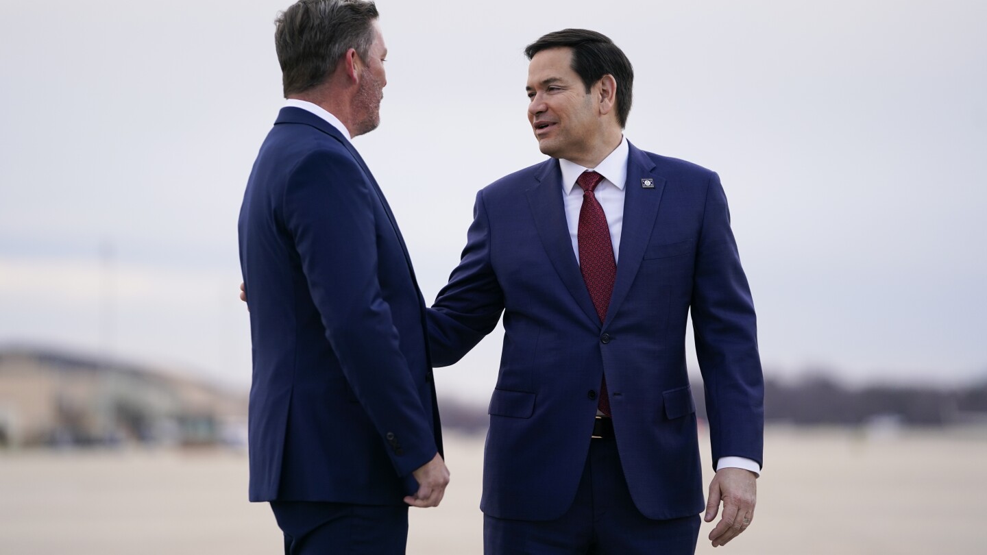 Energía y migración encabezan agenda de Rubio en el Caribe Energía y migración encabezan agenda de Rubio en el Caribe