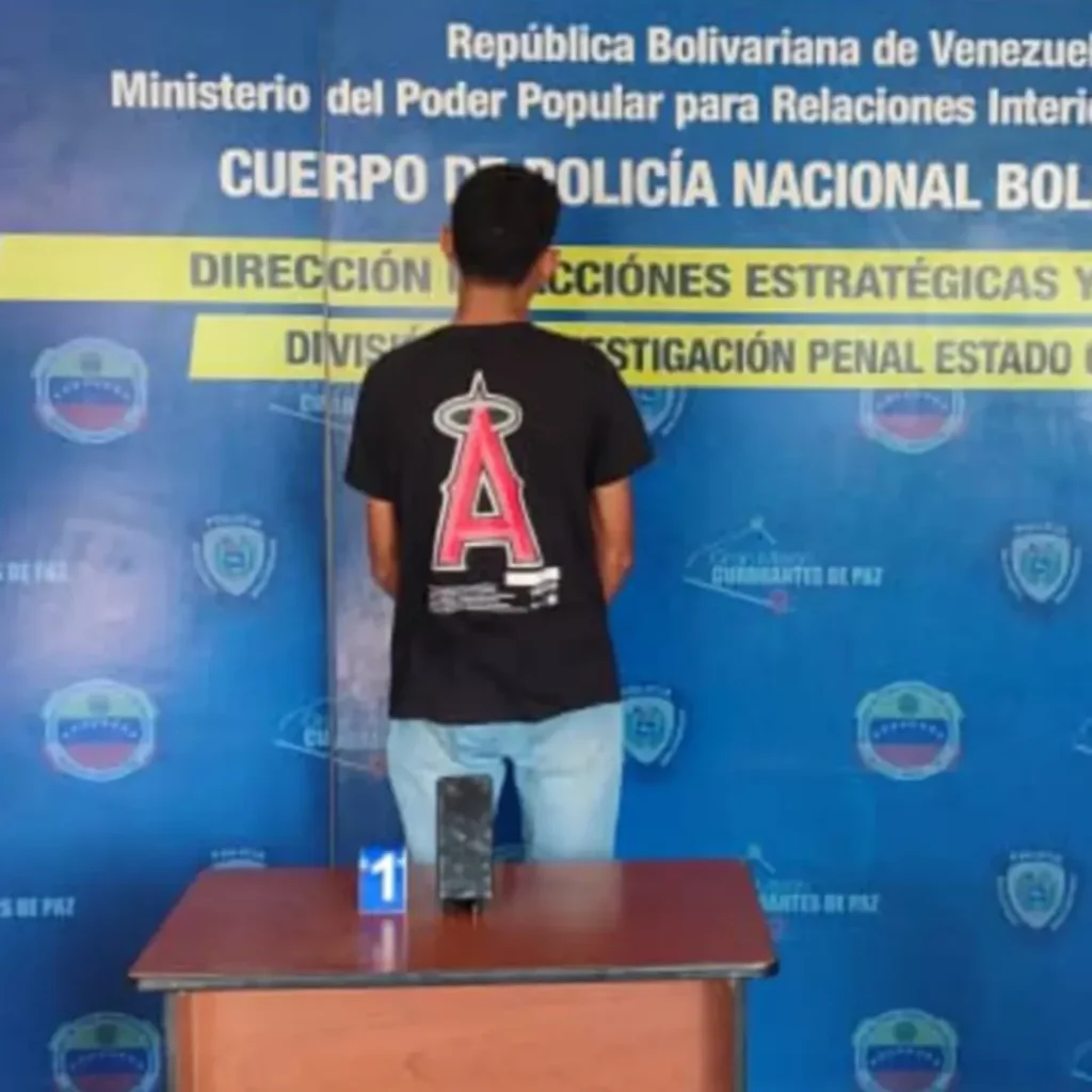 Arrestan a sujeto que estafaba con la venta de divisas a bajo precio Arrestan a sujeto que estafaba con la venta de divisas a bajo precio