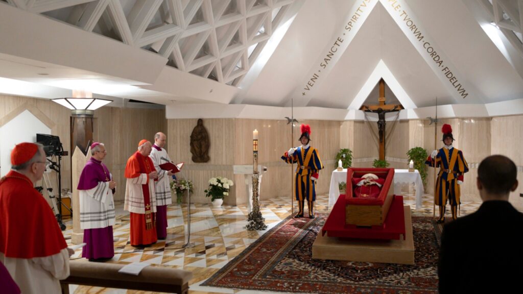 Muere el Papa, en directo | El funeral del papa Francisco será el próximo sábado a las 10:00 en el Vaticano Muere el Papa, en directo | El funeral del papa Francisco será el próximo sábado a las 10:00 en el Vaticano
