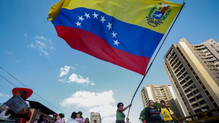 oposición dividida y “fraude electoral”