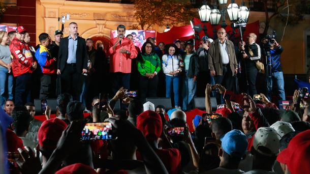 El chavismo gana en 23 de 24 regiones en las elecciones regionales de Venezuela El chavismo gana en 23 de 24 regiones en las elecciones regionales de Venezuela
