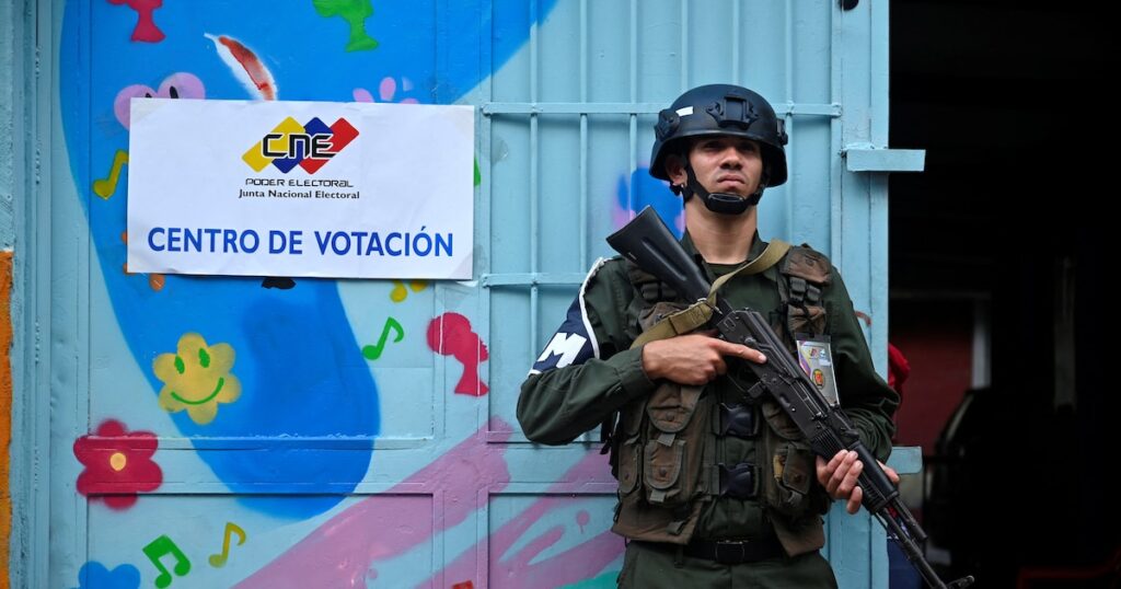 Los números del régimen: así fueron los resultados “oficiales” anunciados por el chavismo tras la farsa electoral en Venezuela Los números del régimen: así fueron los resultados “oficiales” anunciados por el chavismo tras la farsa electoral en Venezuela