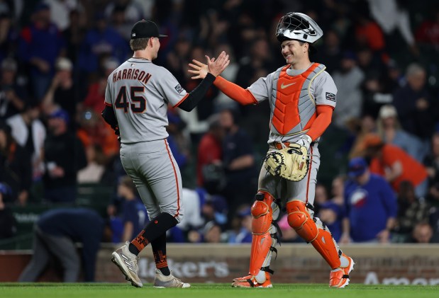Wilmer Wilmer de SF Gits a la velocidad para realizar un Barry Bond que nunca ha hecho, y el Harrison ha sido devuelto