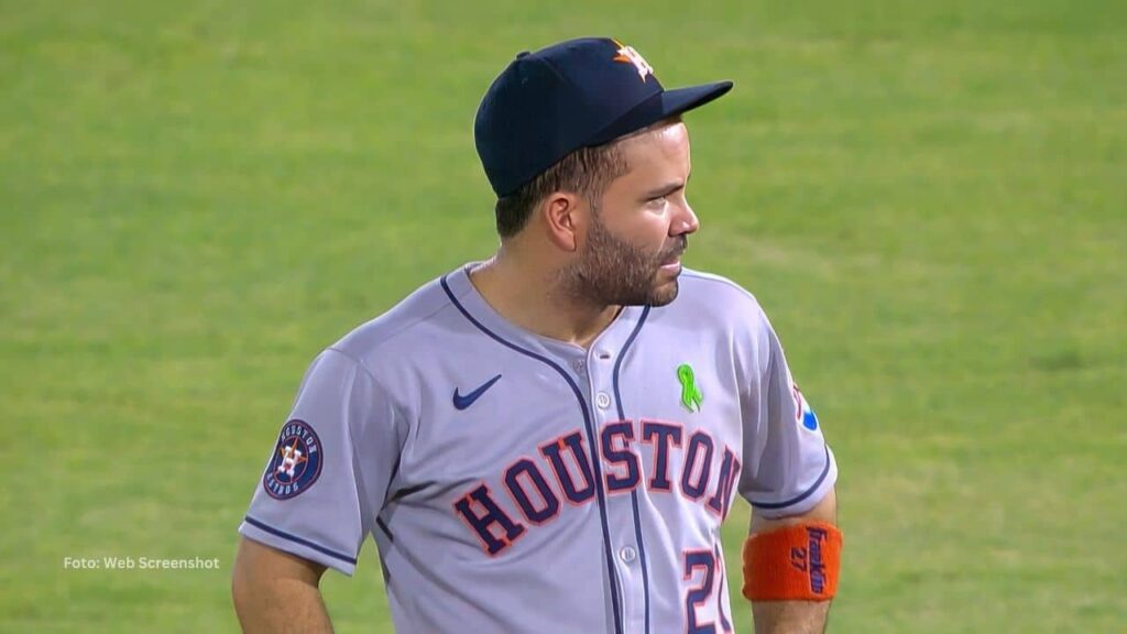Jose Altuve salva a Houston con joya defensiva en el 9no Jose Altuve salva a Houston con joya defensiva en el 9no