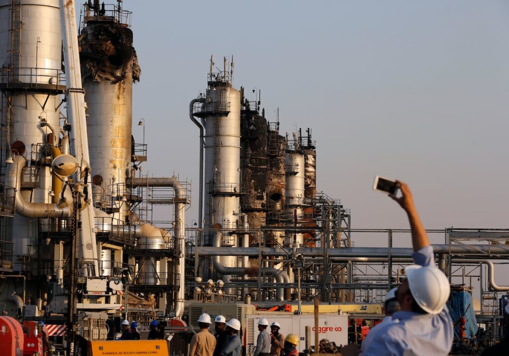 El bombeo extra de la OPEP y la guerra comercial encaminan al petróleo hacia los 50 dólares | Mercados Financieros El bombeo extra de la OPEP y la guerra comercial encaminan al petróleo hacia los 50 dólares | Mercados Financieros