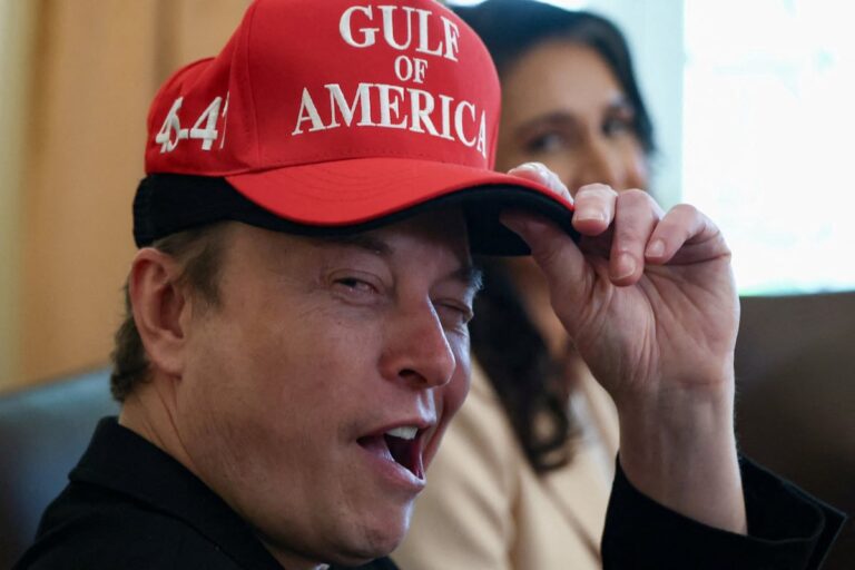 El director financiero de Tesla ganó 139 millones de dólares en 2024 | Economía