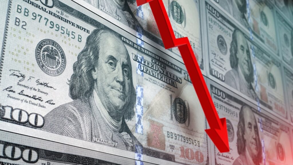 Dólar sufre dura caída este 27 de mayo en Colombia: así quedó el precio oficial Dólar sufre dura caída este 27 de mayo en Colombia: así quedó el precio oficial