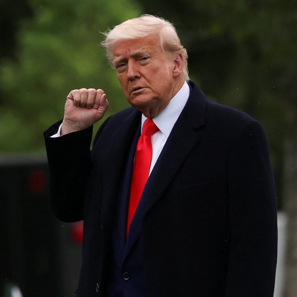 Trump reactiva la guerra comercial y amenaza la UE con aranceles del 50% | El PAÍS Exprés Trump reactiva la guerra comercial y amenaza la UE con aranceles del 50% | El PAÍS Exprés