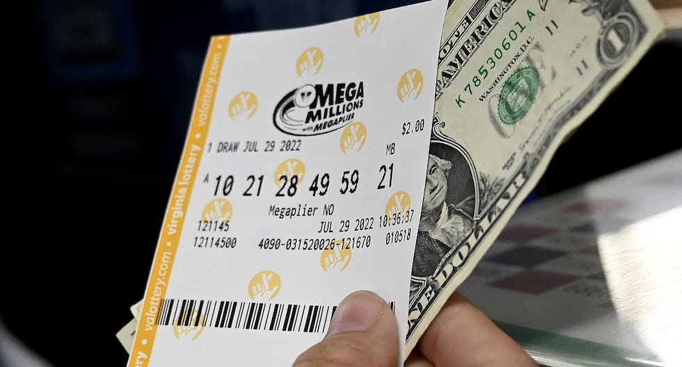 La suerte le sonrió: ganó  millones tras comprar su boleto de Mega Millions en este local en Washington | MAG