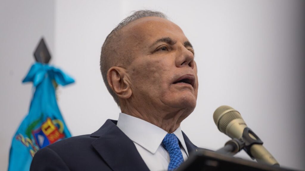 “A los que hicieron de todo para que yo perdiera en el Zulia, ojalá no se arrepientan”: Manuel Rosales “A los que hicieron de todo para que yo perdiera en el Zulia, ojalá no se arrepientan”: Manuel Rosales
