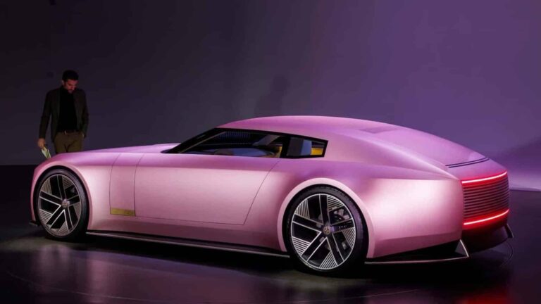 Una bestia rosada de 1000 CV, el futuro del coche eléctrico