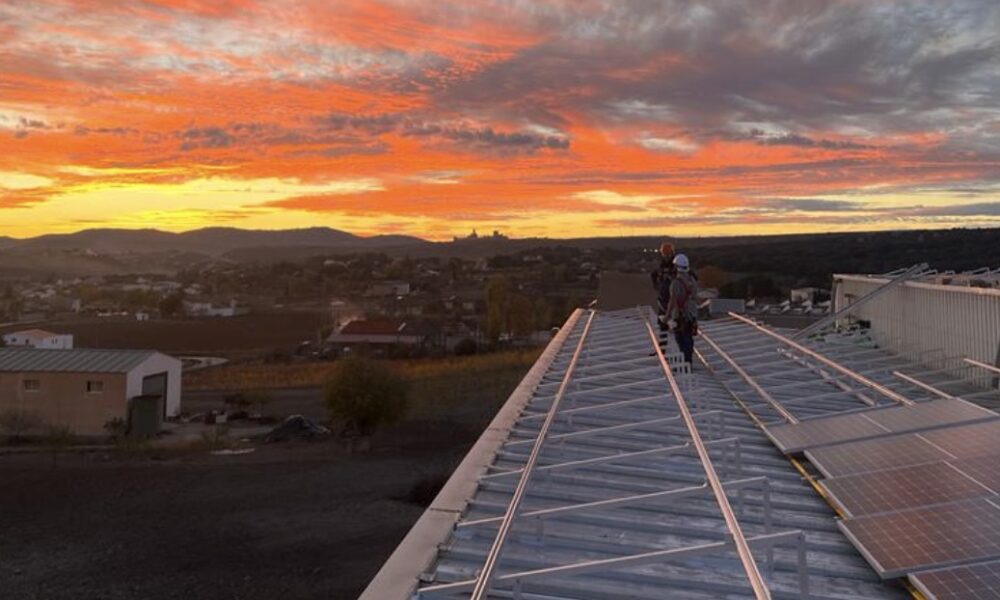 Sin ‘back up’ no hay luz: por qué las placas solares se quedaron a oscuras