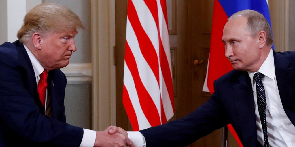 El Kremlin asegura que Trump sufrió una «sobrecarga emocional» al llamar «loco» a Putin El Kremlin asegura que Trump sufrió una «sobrecarga emocional» al llamar «loco» a Putin