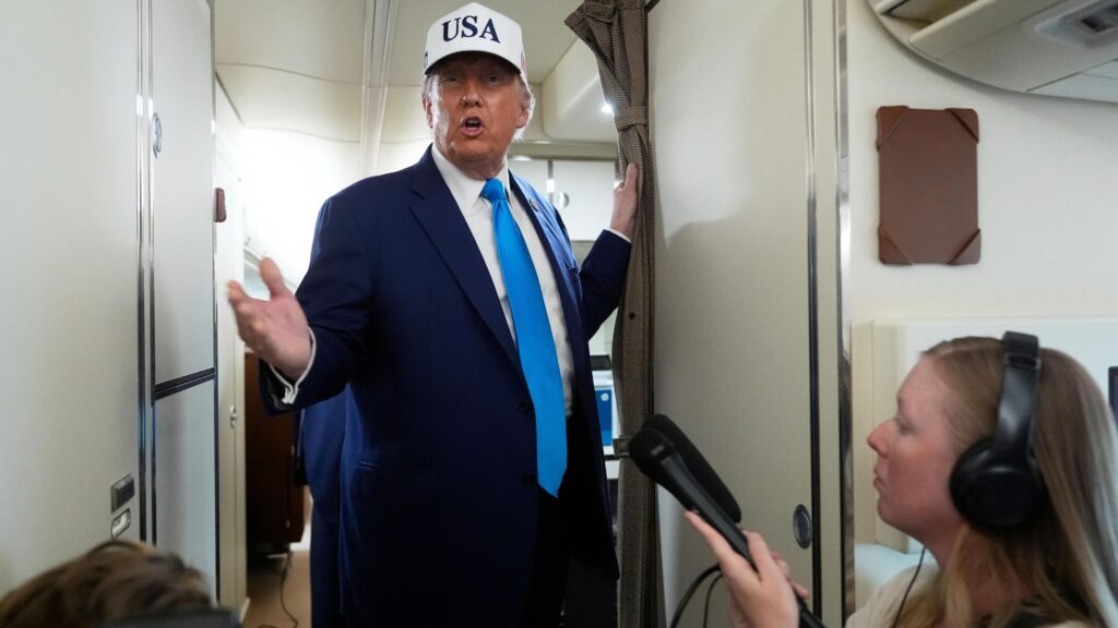 Trump revisará los contratos con empresas de Musk Trump revisará los contratos con empresas de Musk