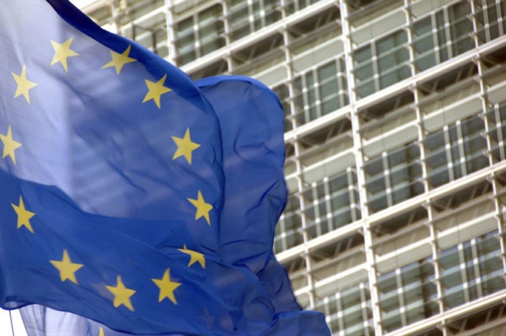 China dice que podría acelerar la aprobación de solicitudes de tierras raras de la UE China dice que podría acelerar la aprobación de solicitudes de tierras raras de la UE