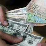 Del dólar salvavidas al dólar criminal: el régimen de Venezuela vuelve a perseguir el tipo de cambio que desafía la censura