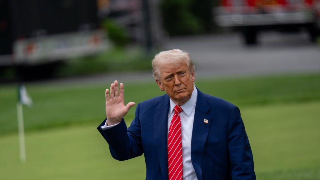 Trump dice que el lunes habrá nuevas negociaciones comerciales entre EEUU y China en Londres Trump dice que el lunes habrá nuevas negociaciones comerciales entre EEUU y China en Londres